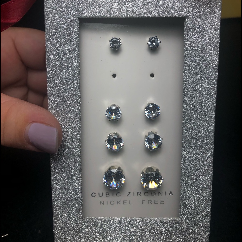 Cubic Zirconia Stud Set